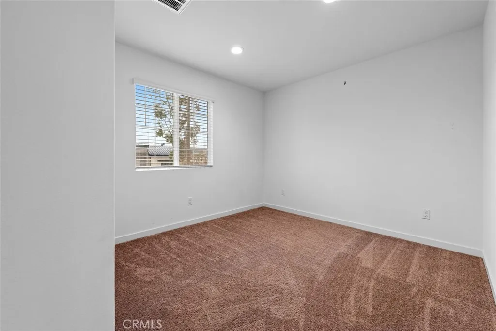 12682 Ironstone, Moreno Valley, California 92555 home-pic-21